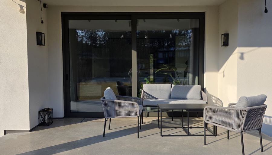 Aluminium windows & doors